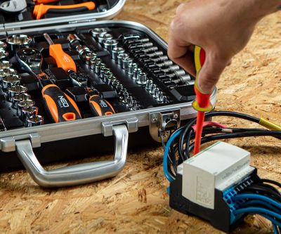 NEO Tools Elektriku kohver, 108 osa