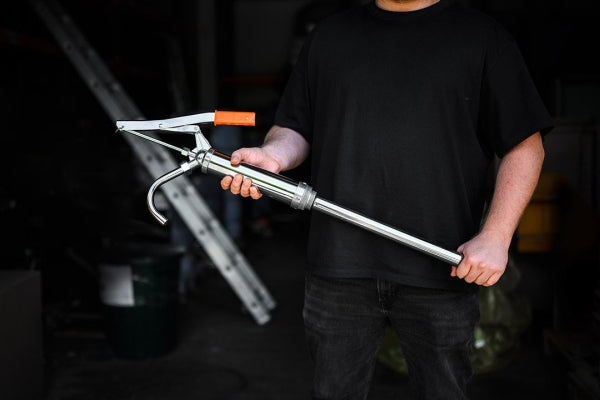 NEO Tools Õlipump 18 l/min, 60-220-liitristele vaatidele