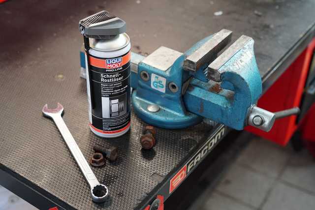 Liqui Moly Pro-Line Rapid Rust Solvent kiire roostelahusti
