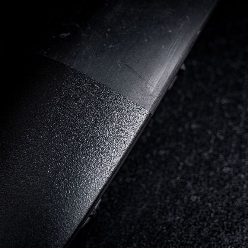 K2 Bumper struktuurvärv plastikule, must