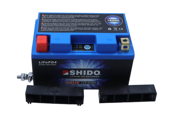 Shido Mootorratta aku 12V 4Ah 240A, plusspool vasakul