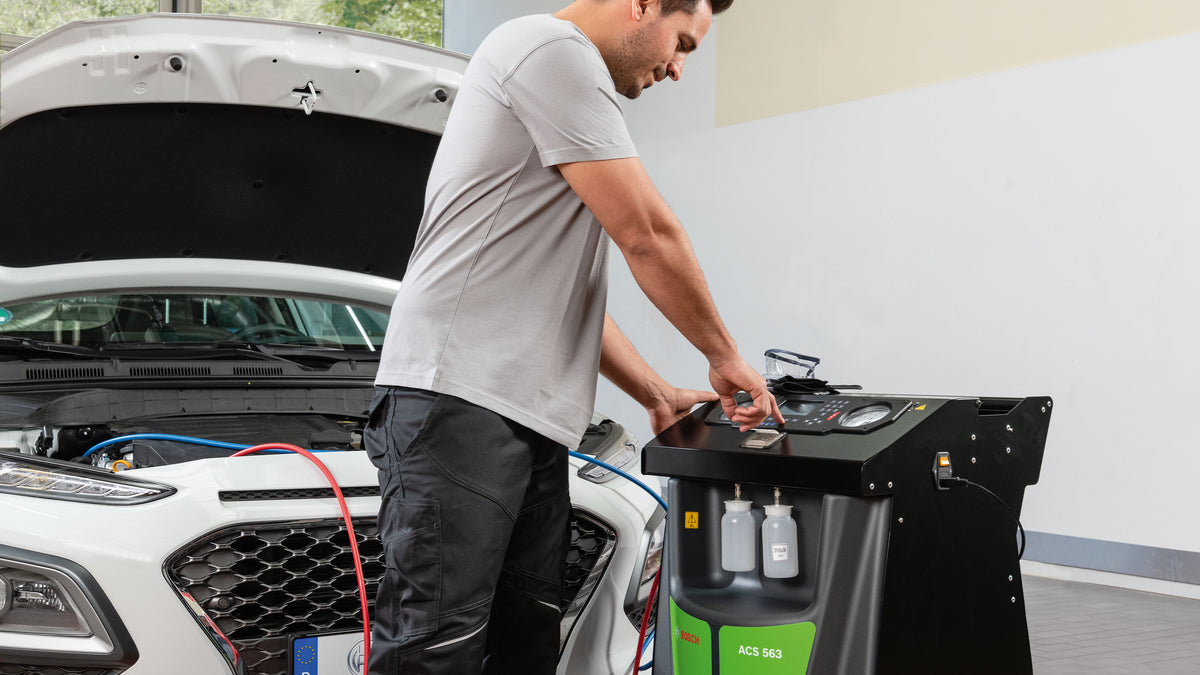 Bosch ACS 563 kliimaseadmete hooldusseade R1234yf jaoks