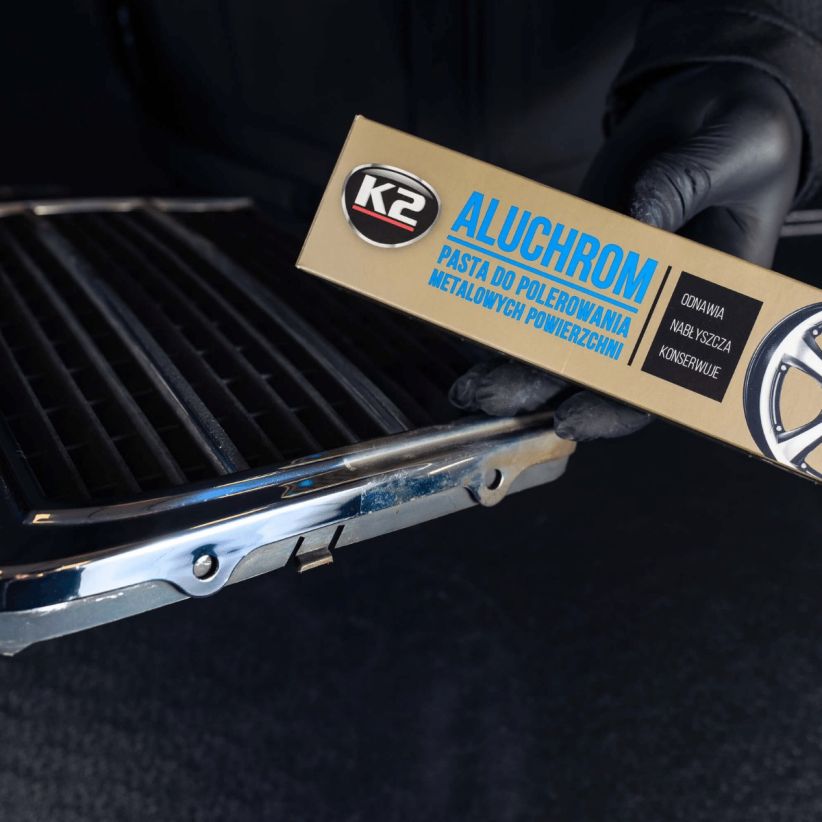 K2 Aluchrom poleerimispasta kroomile ja värvilistele metallidele