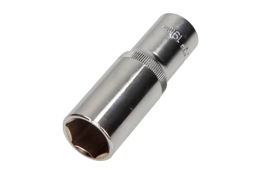 YATO Padrun 1/2 19 mm kuuskant pikk