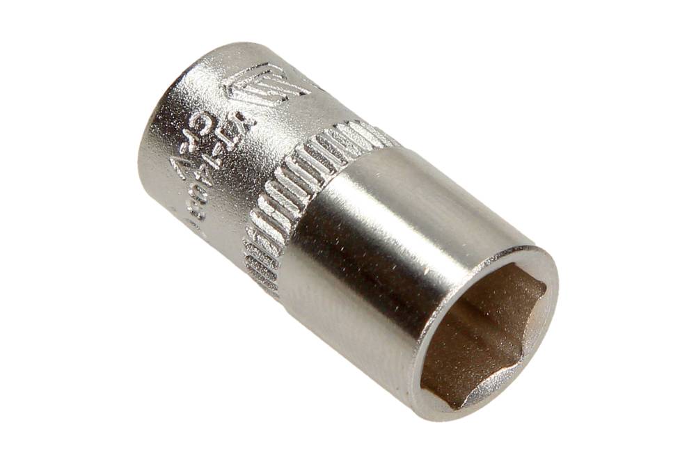 YATO Padrun 1/4 9 mm x 25 mm kuuskant lühike