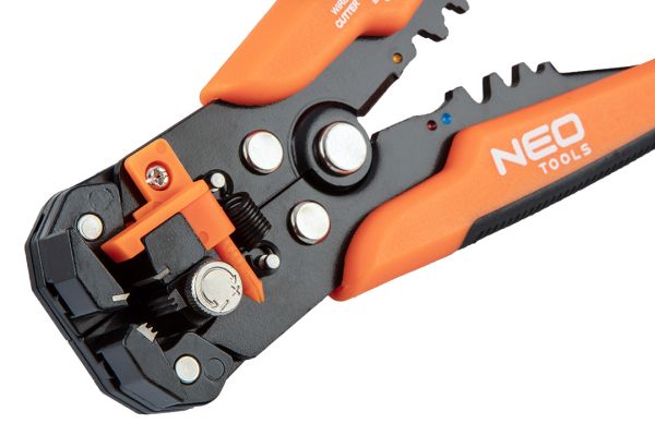 NEO Tools Automaatne isolatsioonikoorija 200 mm, otsmine