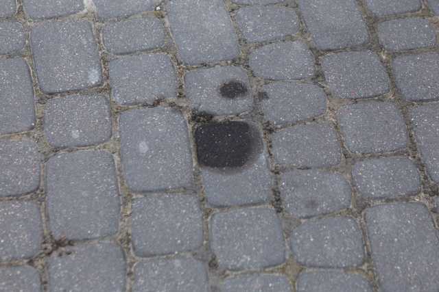 Liqui Moly Oil Spot Remover õliplekkide eemaldaja