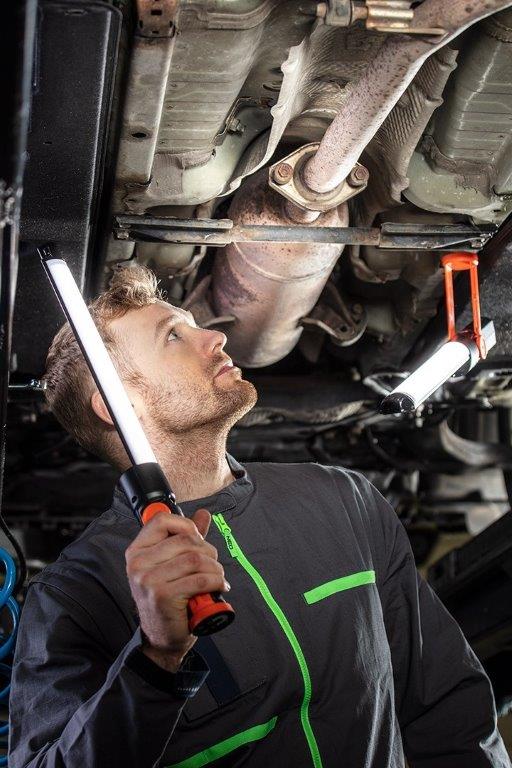 NEO Tools Aku-töökojalamp 2x350 lm, lahtikäiv, SMD
