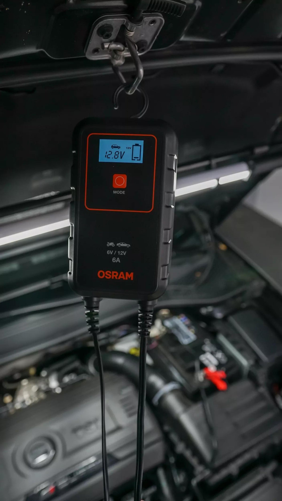 OSRAM BATTERYcharge 908 akulaadija
