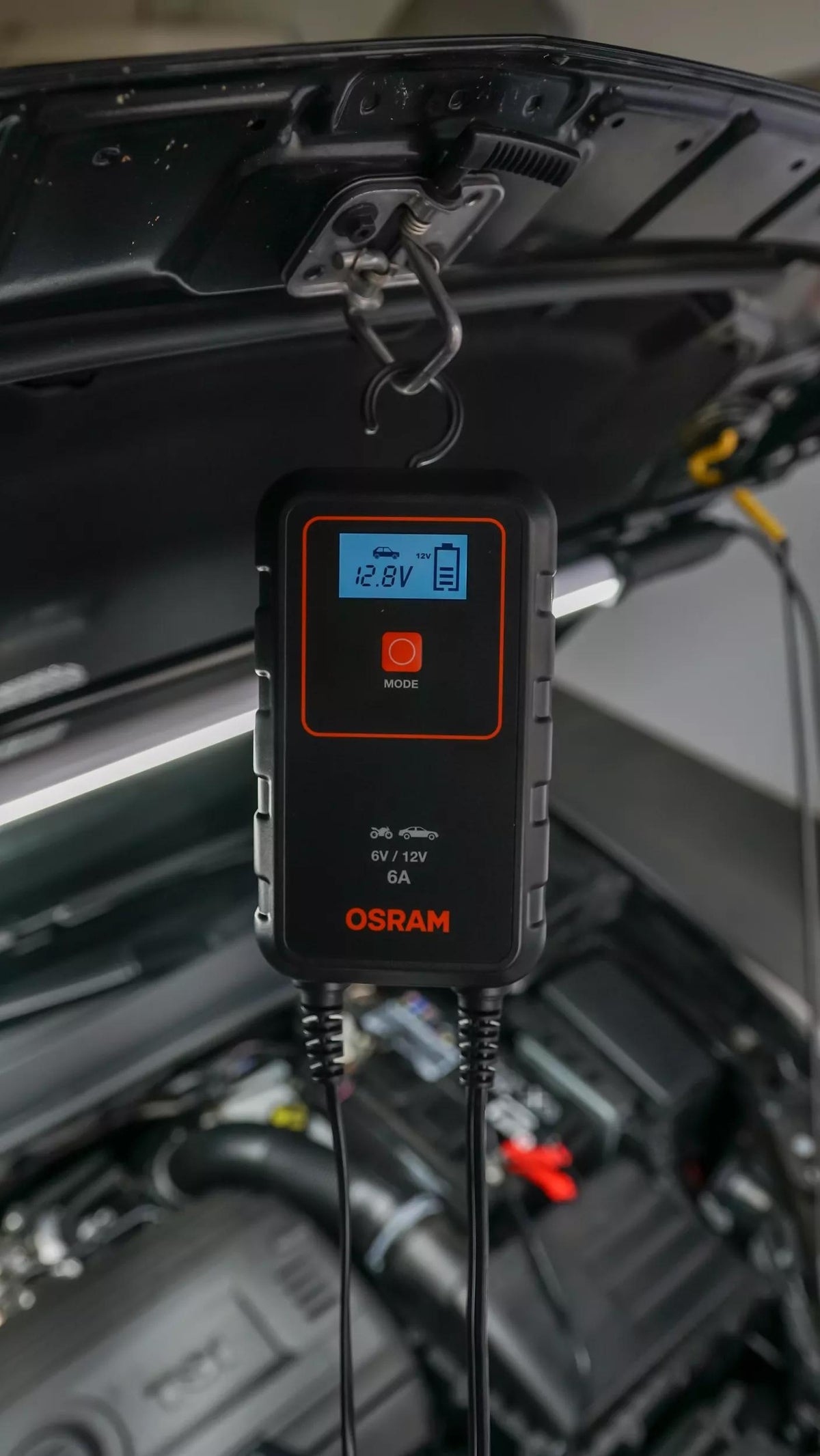 OSRAM BATTERYcharge 908 akulaadija