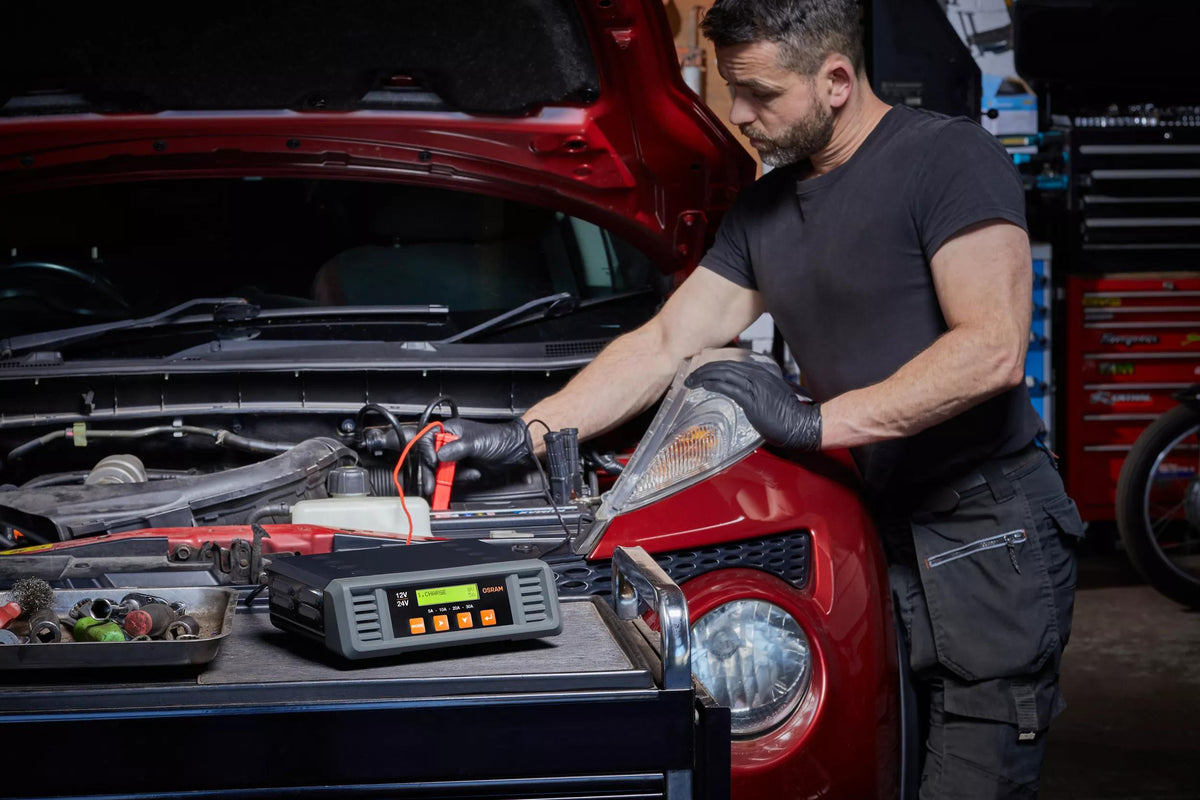 OSRAM BATTERYcharge PRO 30A akulaadija